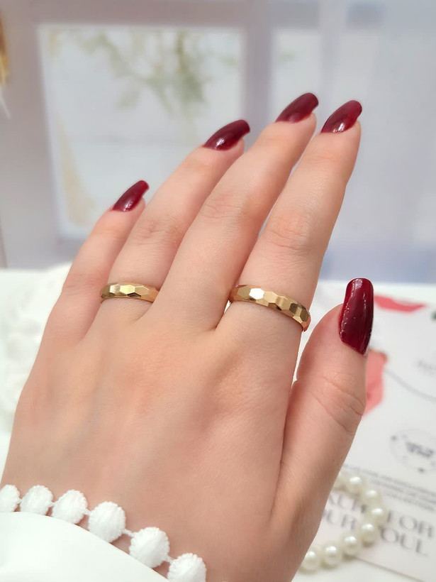 انگشتر چندوجهی ژوپینگ کد 2504 | طلایی با آبکاری طلای 18 عیار