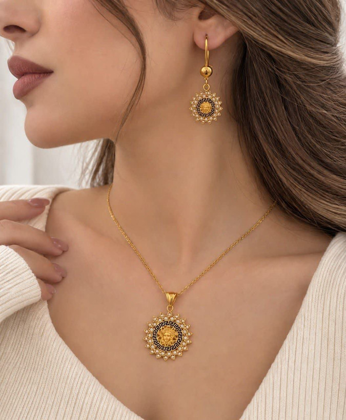 نیمست ورساچ Fashion Jewelry کد 3600 | طلایی شیک و مجلسی