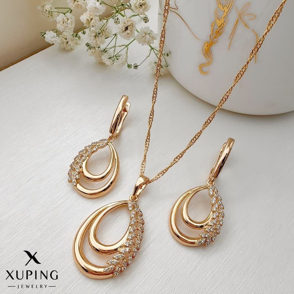 نیمست ژوپینگ کد 3701 با زنجیر ونیزی، طلایی با آبکاری طلای ۱۸ عیار، شیک و ظریف